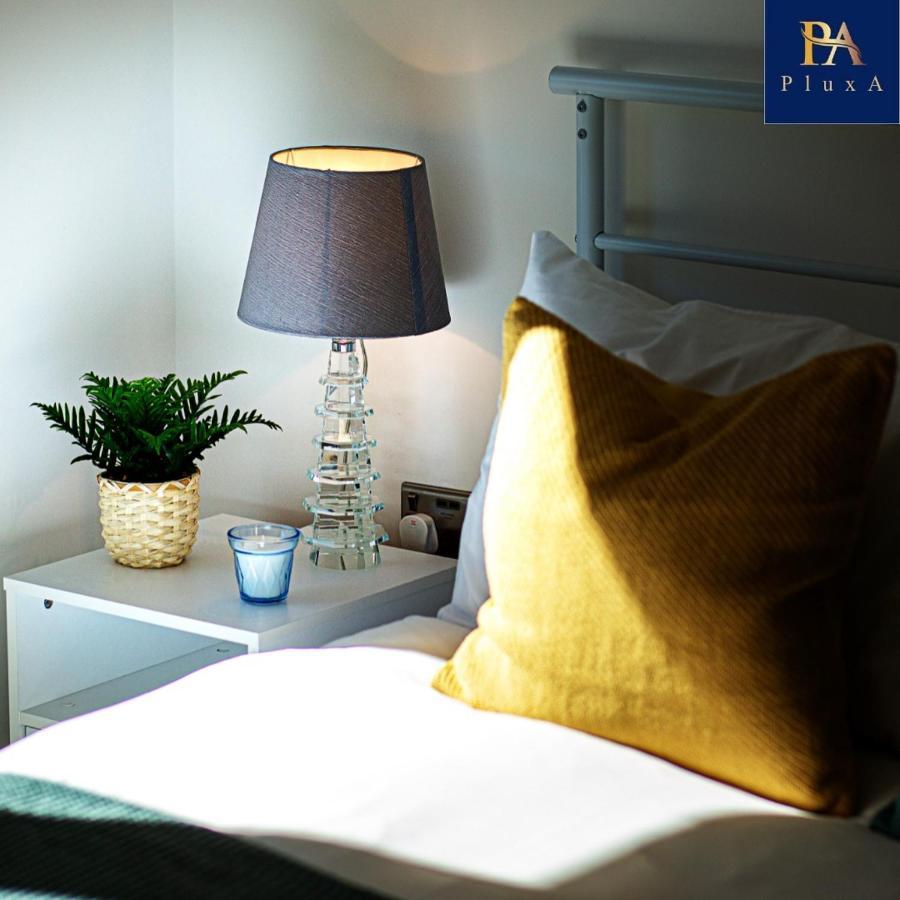 Pluxa Vivid Veranda Beautiful City Centre Apartment With Free Parking 伯明翰 外观 照片
